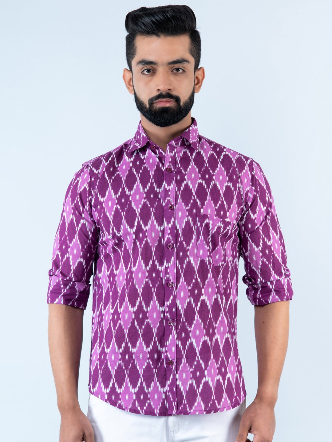 

Tistabene Men Ikat Printed Cotton Casual Shirt, Purple