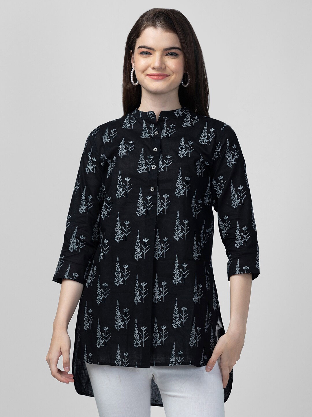 

Globus Mandarin Collar Printed Tunic, Black