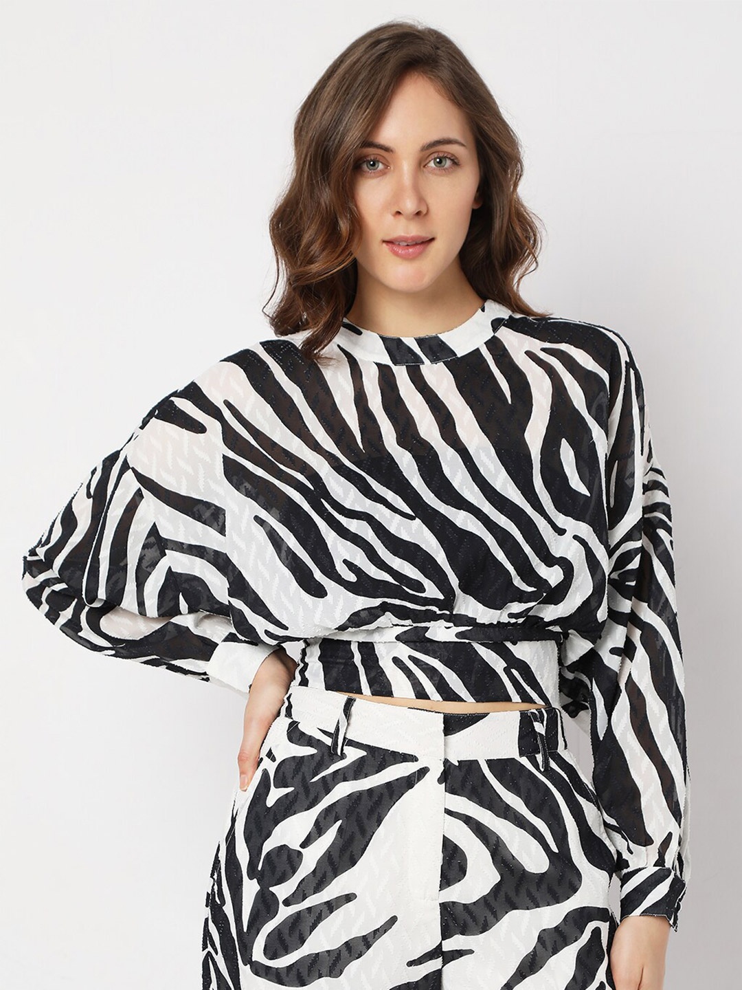 

Vero Moda Animal Print Monochrome Crop Top, White