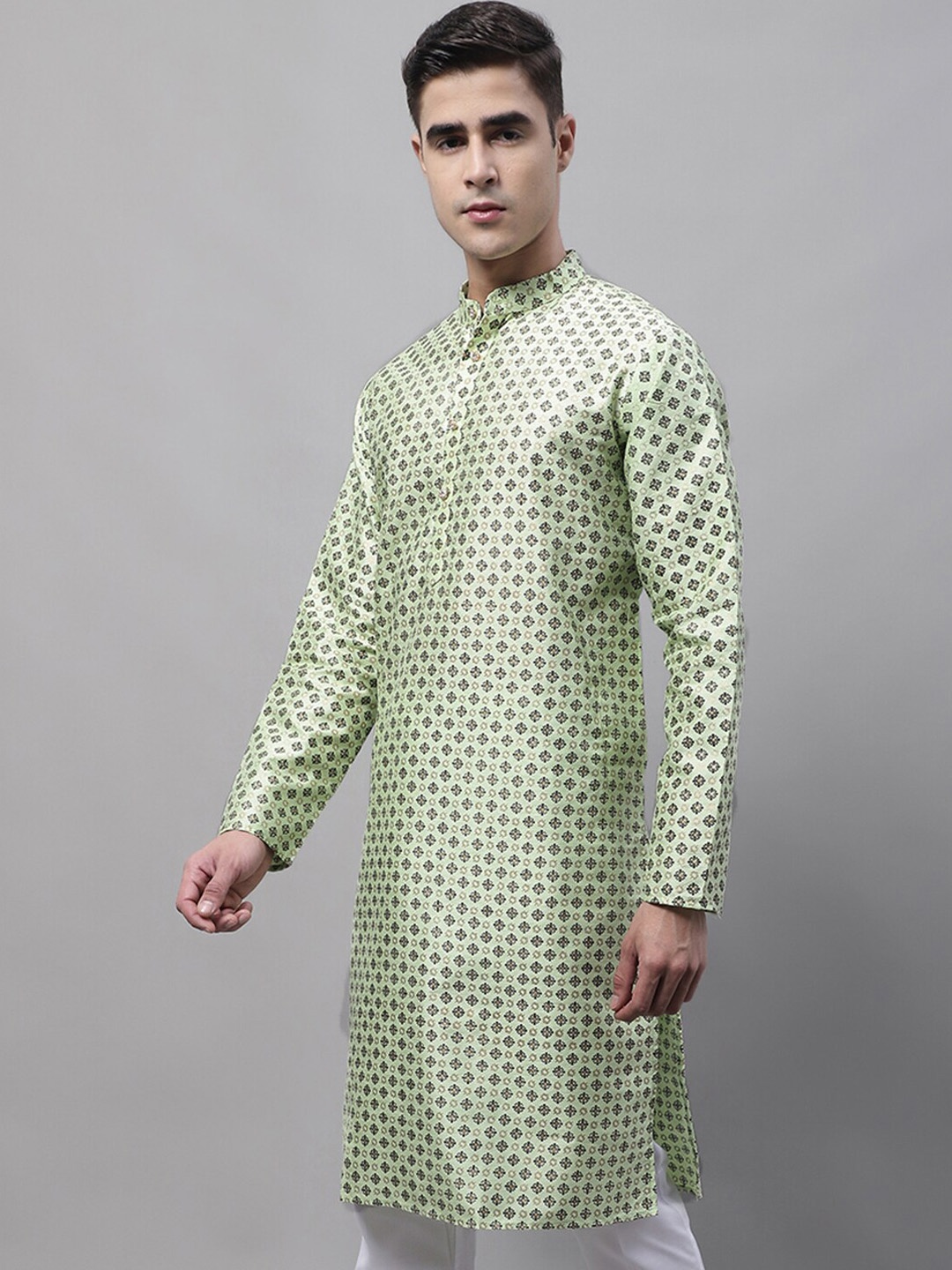 

Jompers Men Ethnic Motif Printed Silk Cotton Kurta, Green