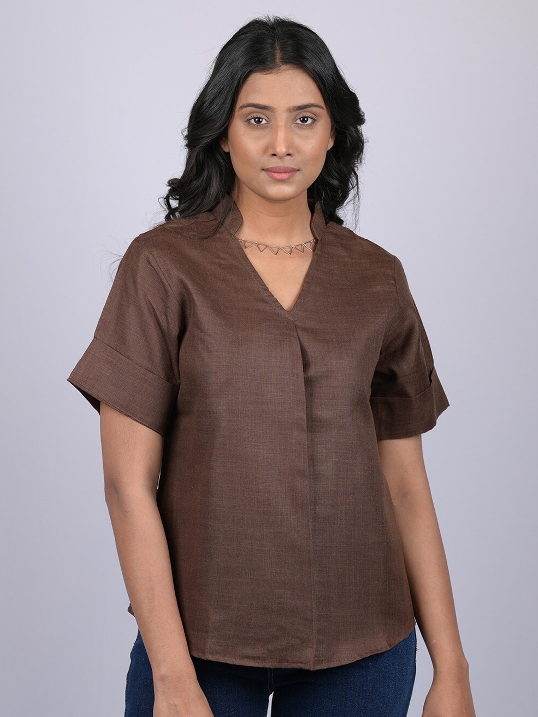 

OWO THE LABEL V-Neck Regular Top, Brown