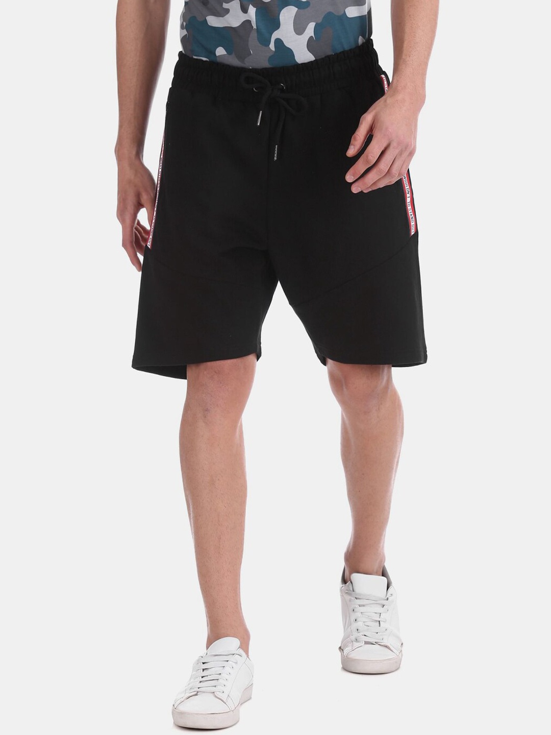 

V-Mart Men Solid Cotton Shorts, Black