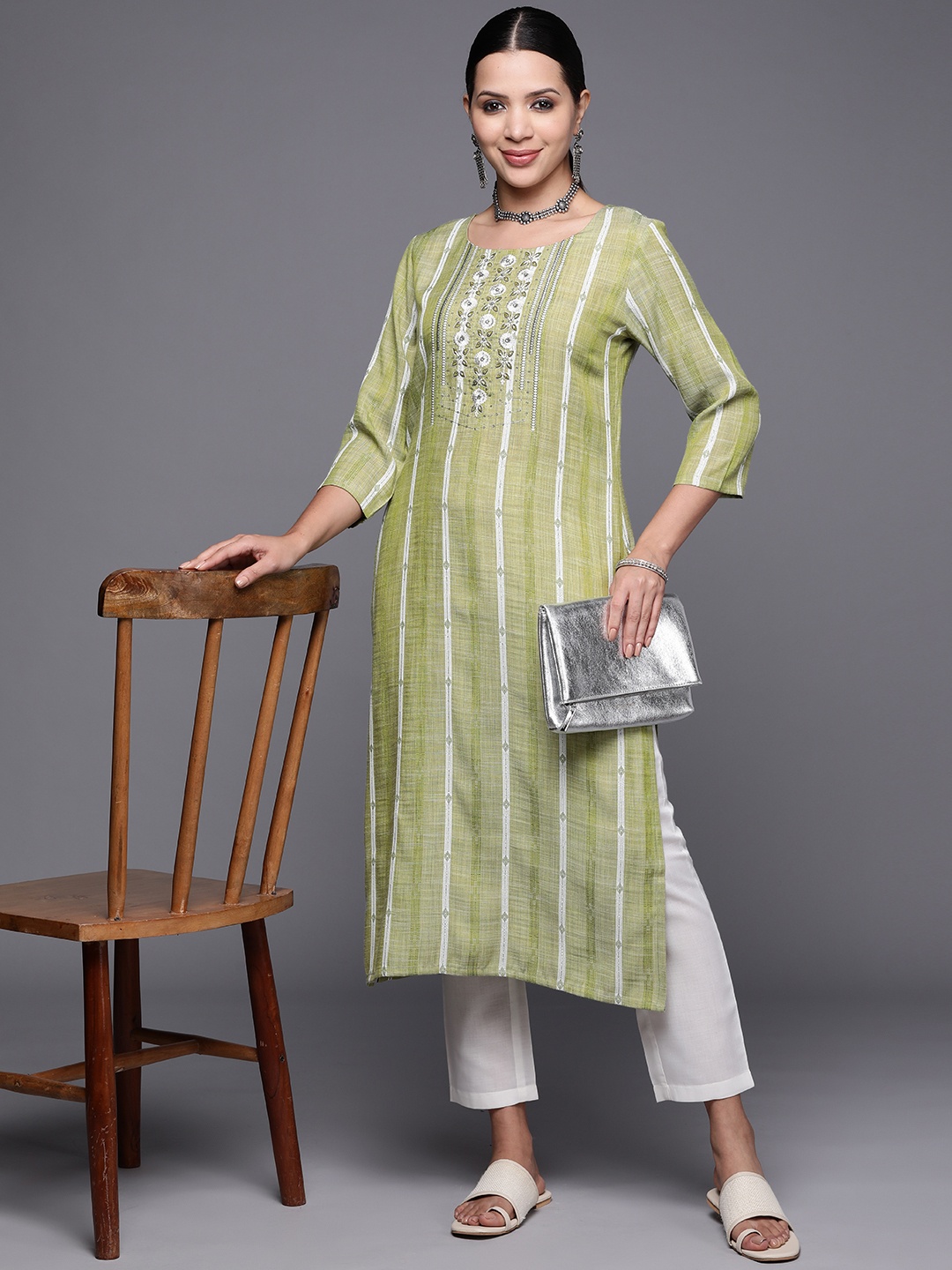 

MASSTANI BY INDDUS Women Yoke Design Sequinned Kurta With Trousers, Green