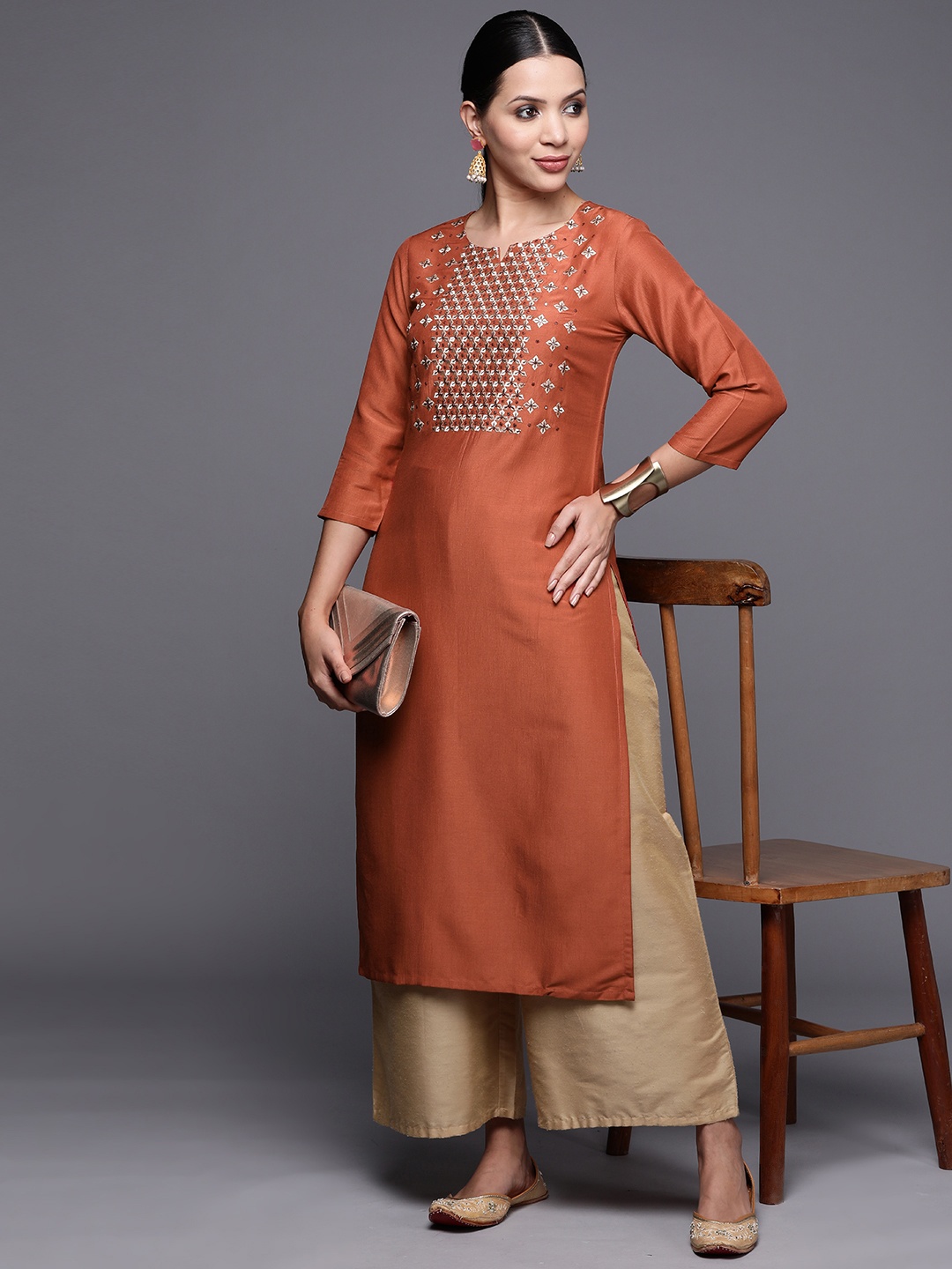 

MASSTANI BY INDDUS Women Geometric Yoke Design Kurta, Rust
