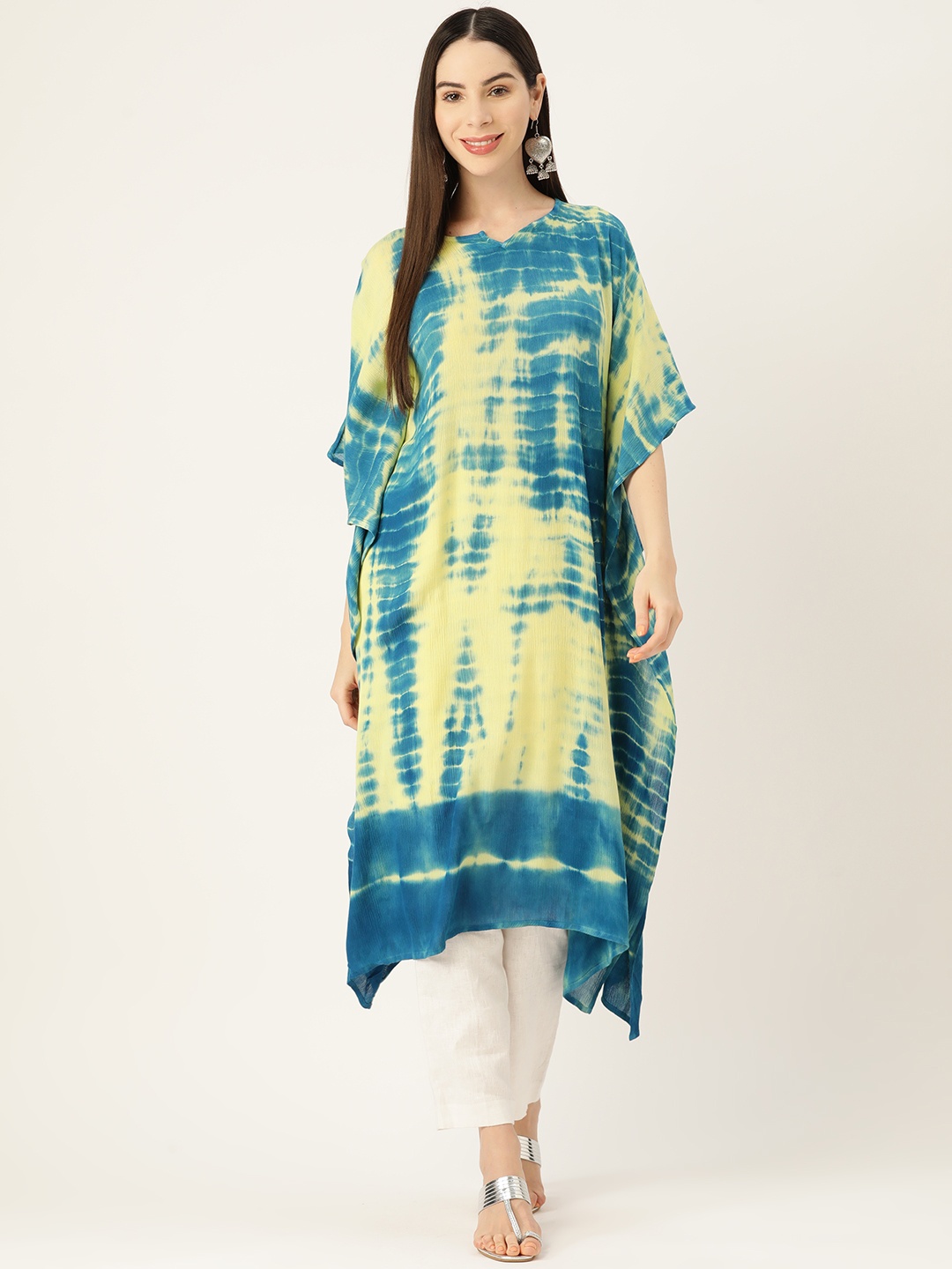 

Maaesa Dyed Flared Sleeves Crepe Kaftan Kurta, Blue