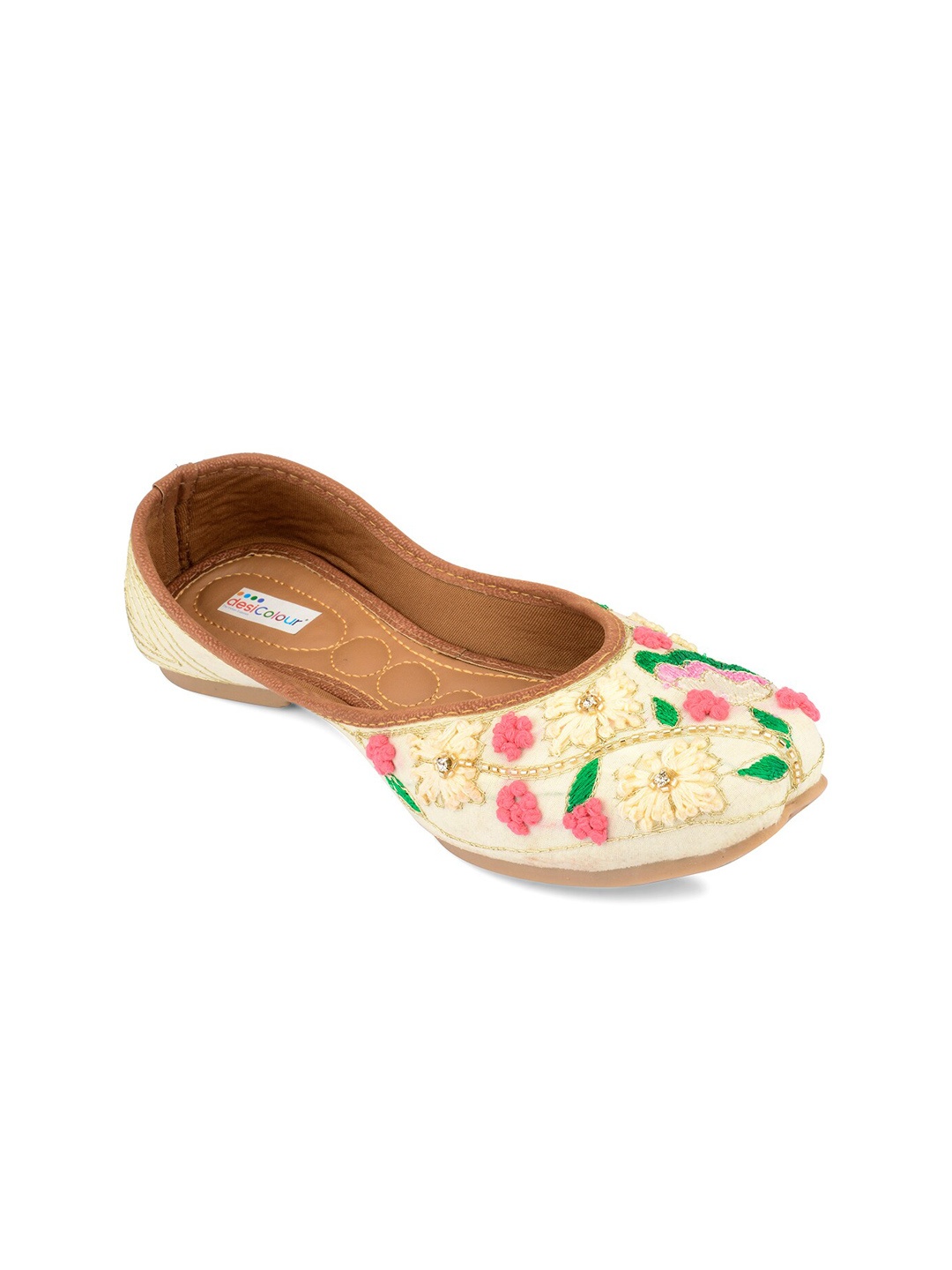 

DESI COLOUR Women Ethnic Embellished Mojaris, Cream