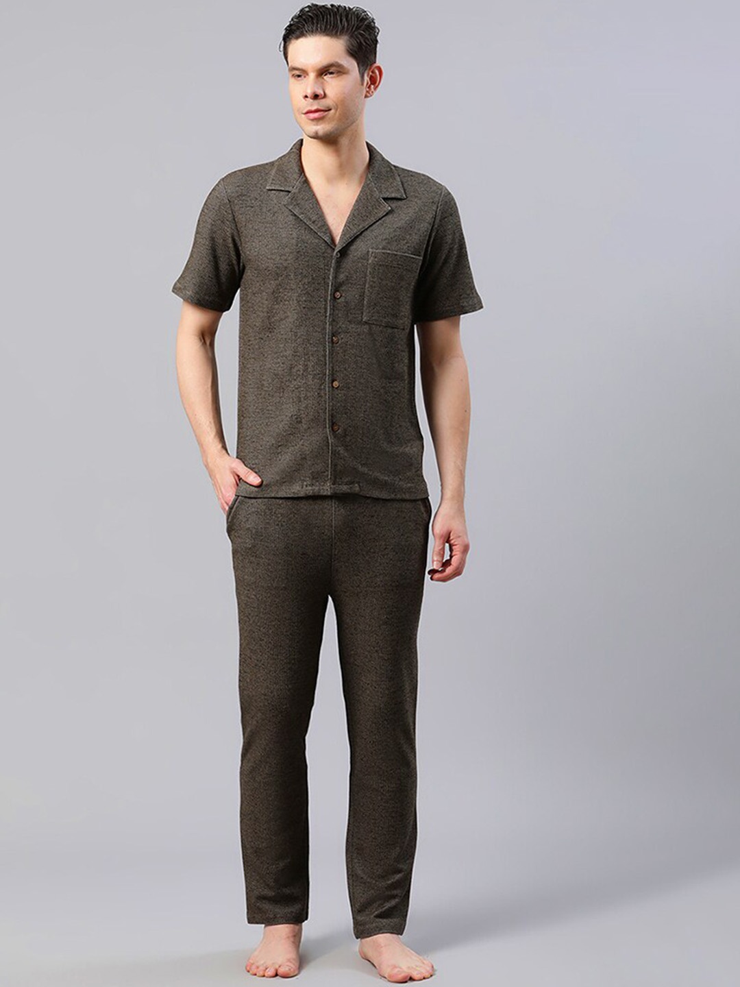 

HOUSE OF S Men Lapel Collar Night Suit, Brown