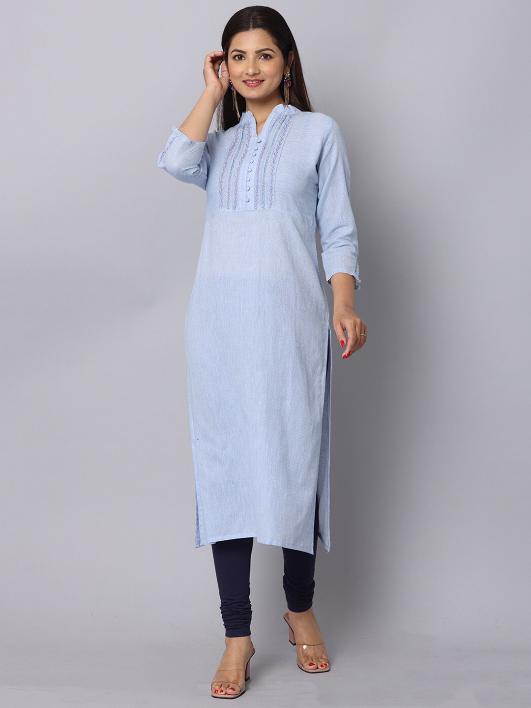 

NAYRA Women Thread Work Detail Cotton Kurta, Blue