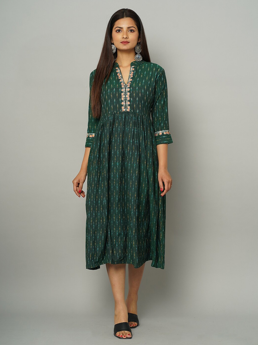 

NAYRA Ethnic Motifs Printed A-Line Cotton Ethnic Dress, Green