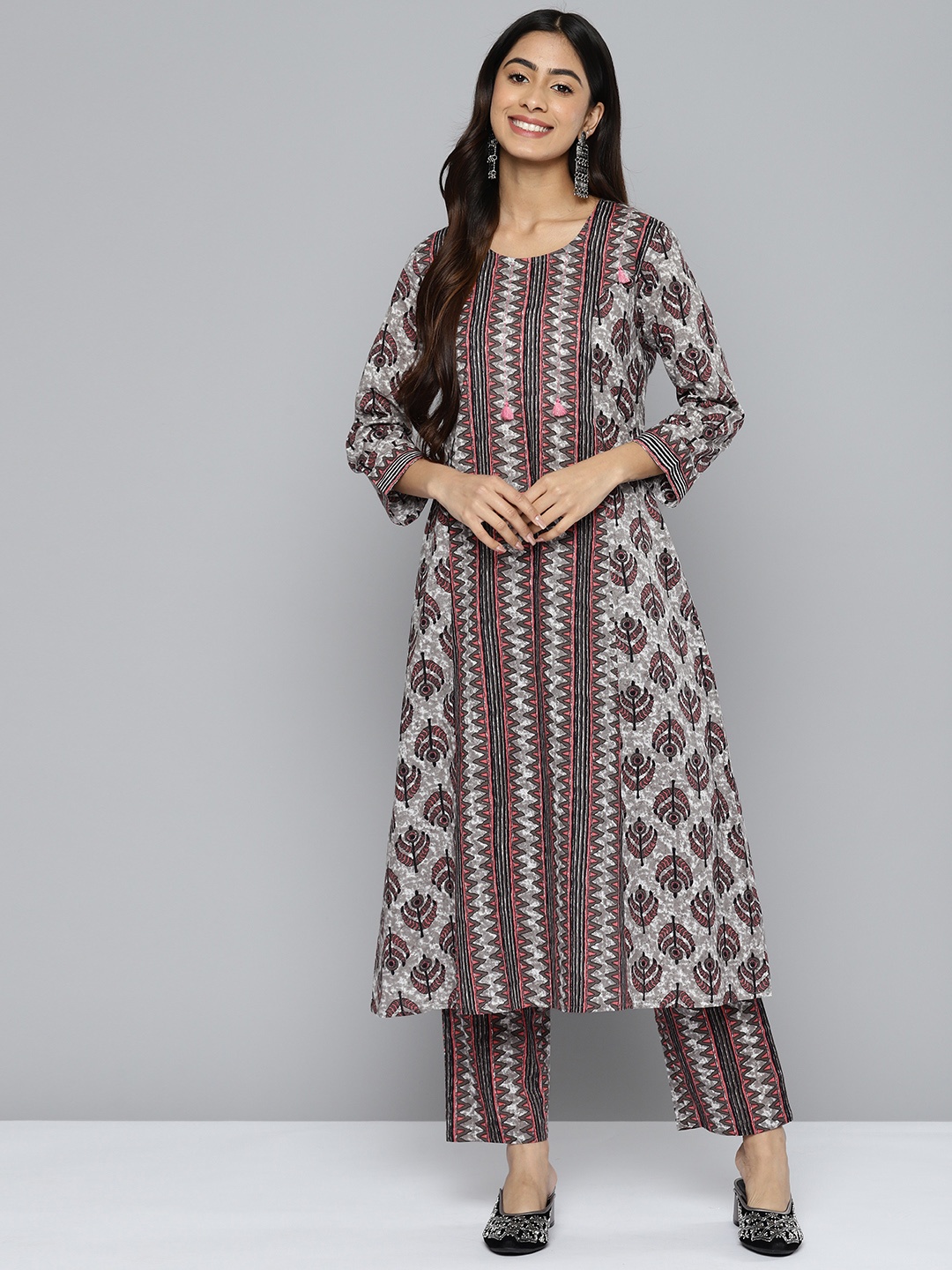 

HERE&NOW Floral Printed Pure Cotton Kurta with Palazzos, Grey