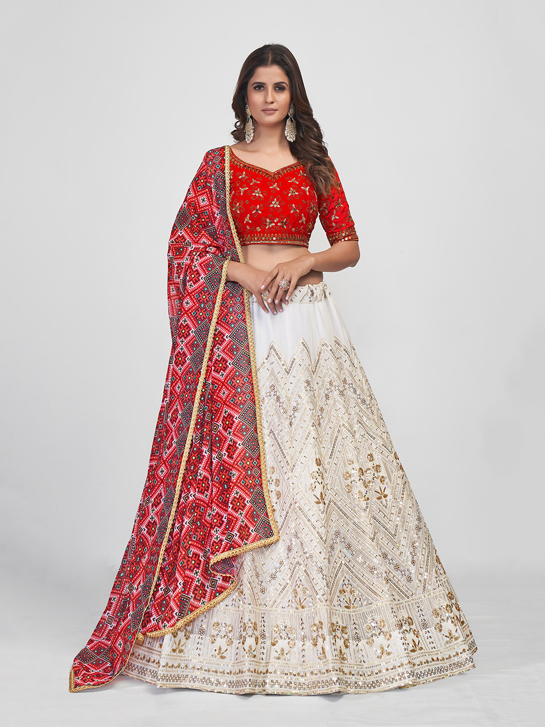 

Fusionic White & Red Embroidered Thread Work Semi-Stitched Lehenga & Unstitched Blouse With Dupatta