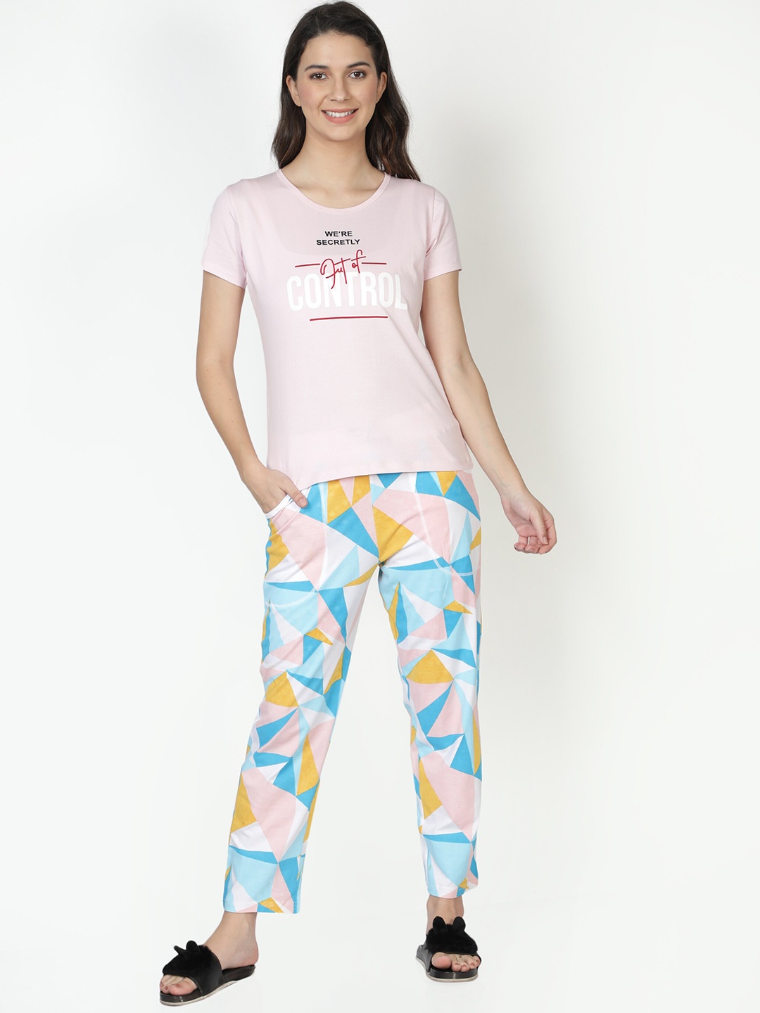 

CLUB A9 Women Geometric Printed Pure Cotton Night Suit, Pink