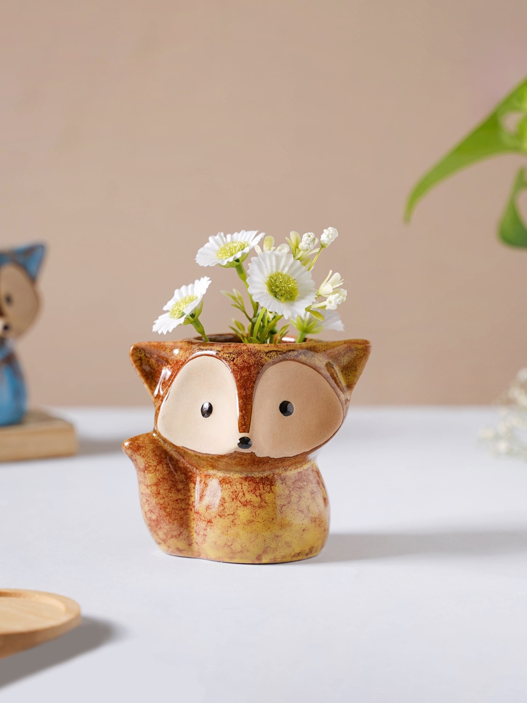 

Nestasia Brown & Beige Textured Ceramic Fox Shaped Planter