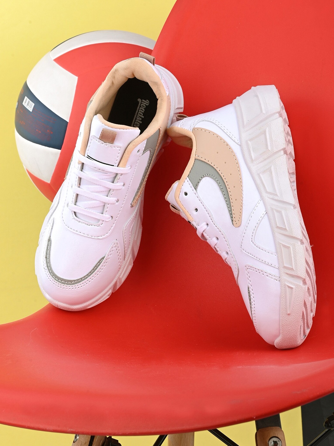 

Roadster Women Colourblocked Lace-Up Sports Shoes, White