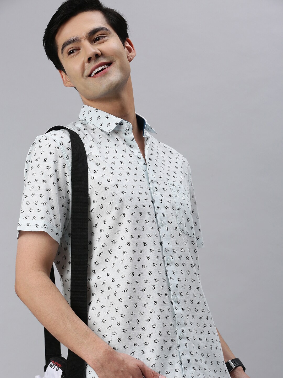 

Classic Polo Men Slim Fit Printed Casual Cotton Shirt, White