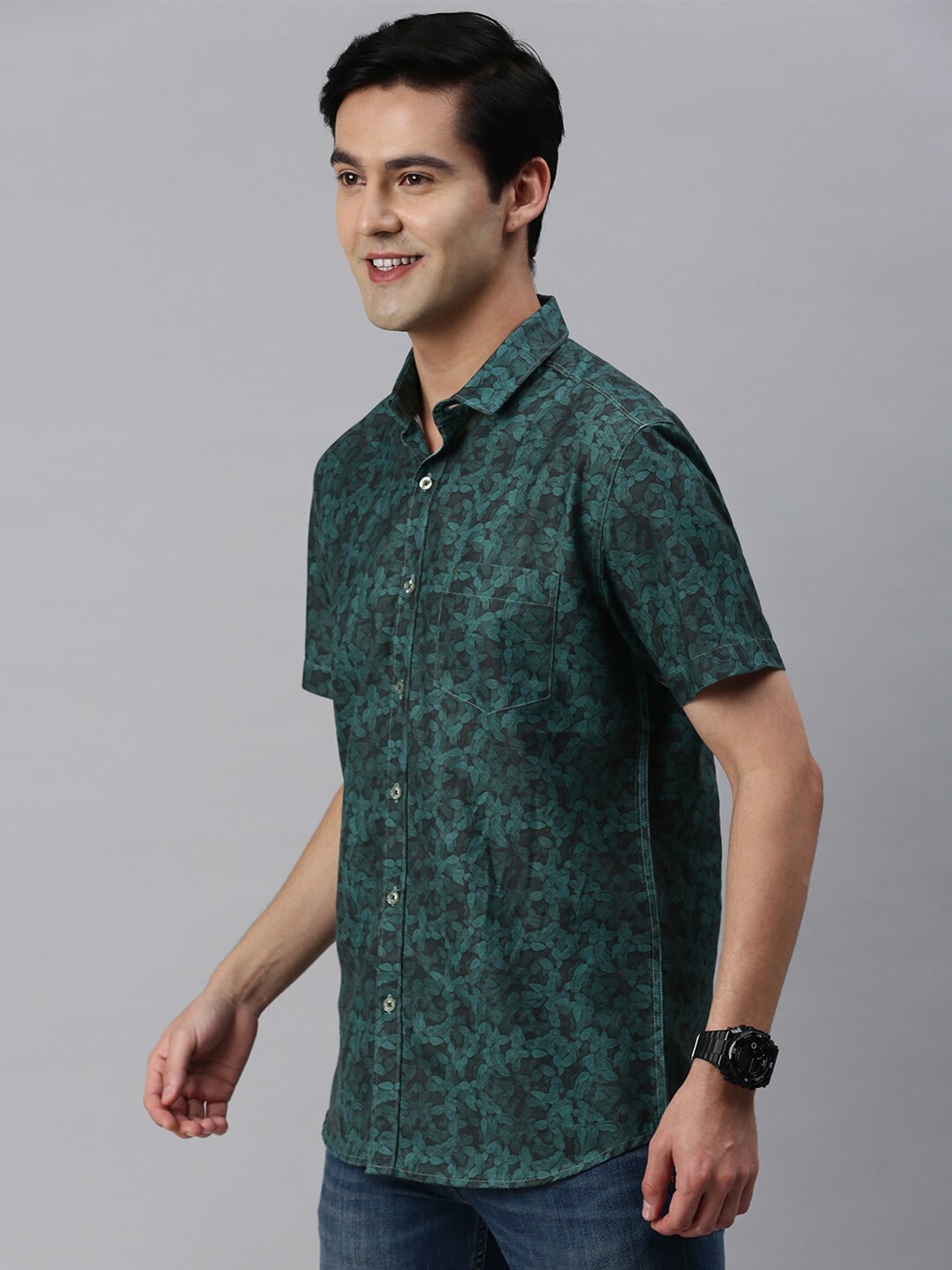 

Classic Polo Men Slim Fit Floral Printed Casual Cotton Shirt, Green