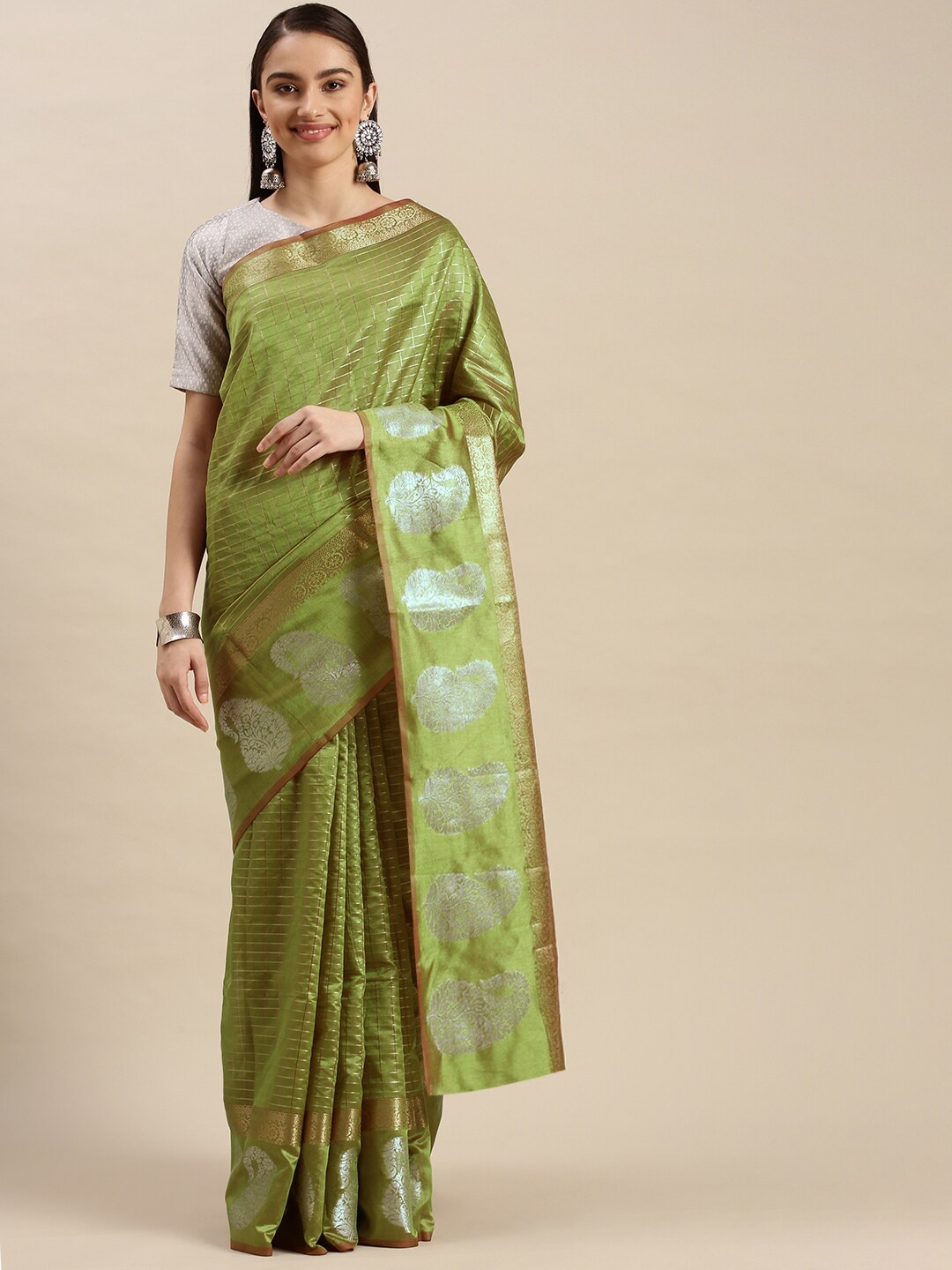 

Royal Rajgharana Saree Paisley Motifs Zari Pure Silk Banarasi Saree, Green