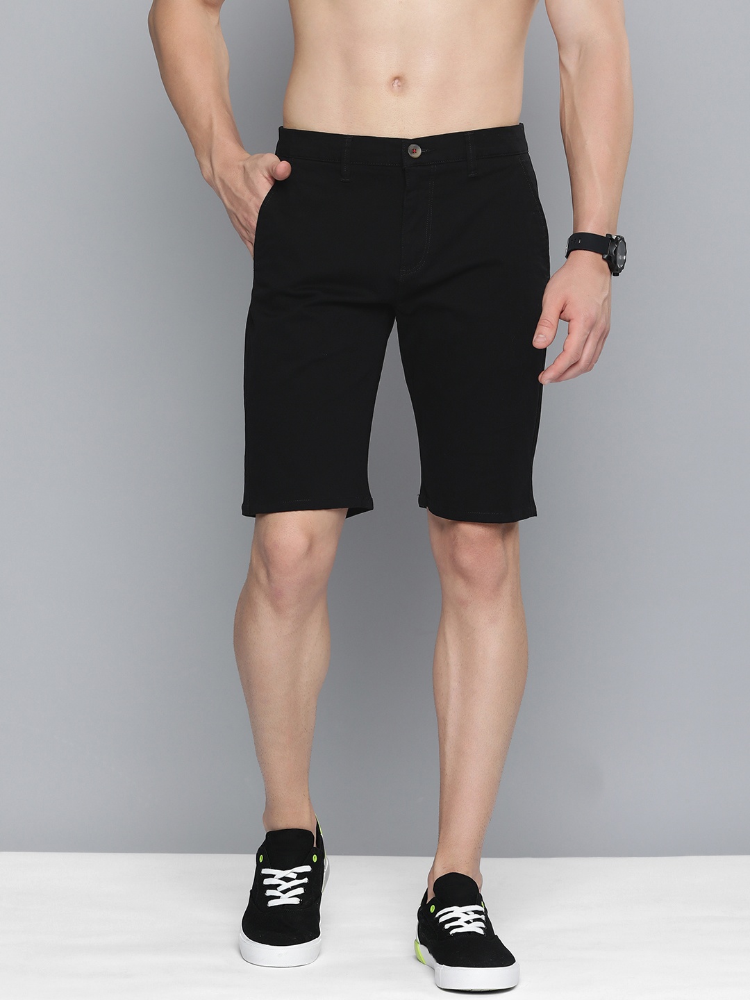 

HERE&NOW Slim Fit Mid-Rise Regular Shorts, Black