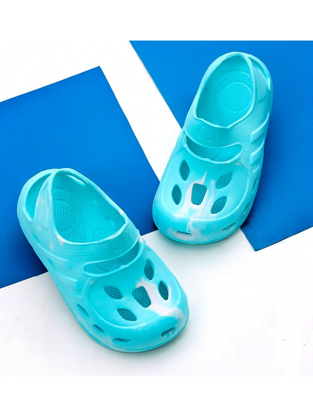 

Yellow Bee Boys Rubber Slip On Clogs, Blue
