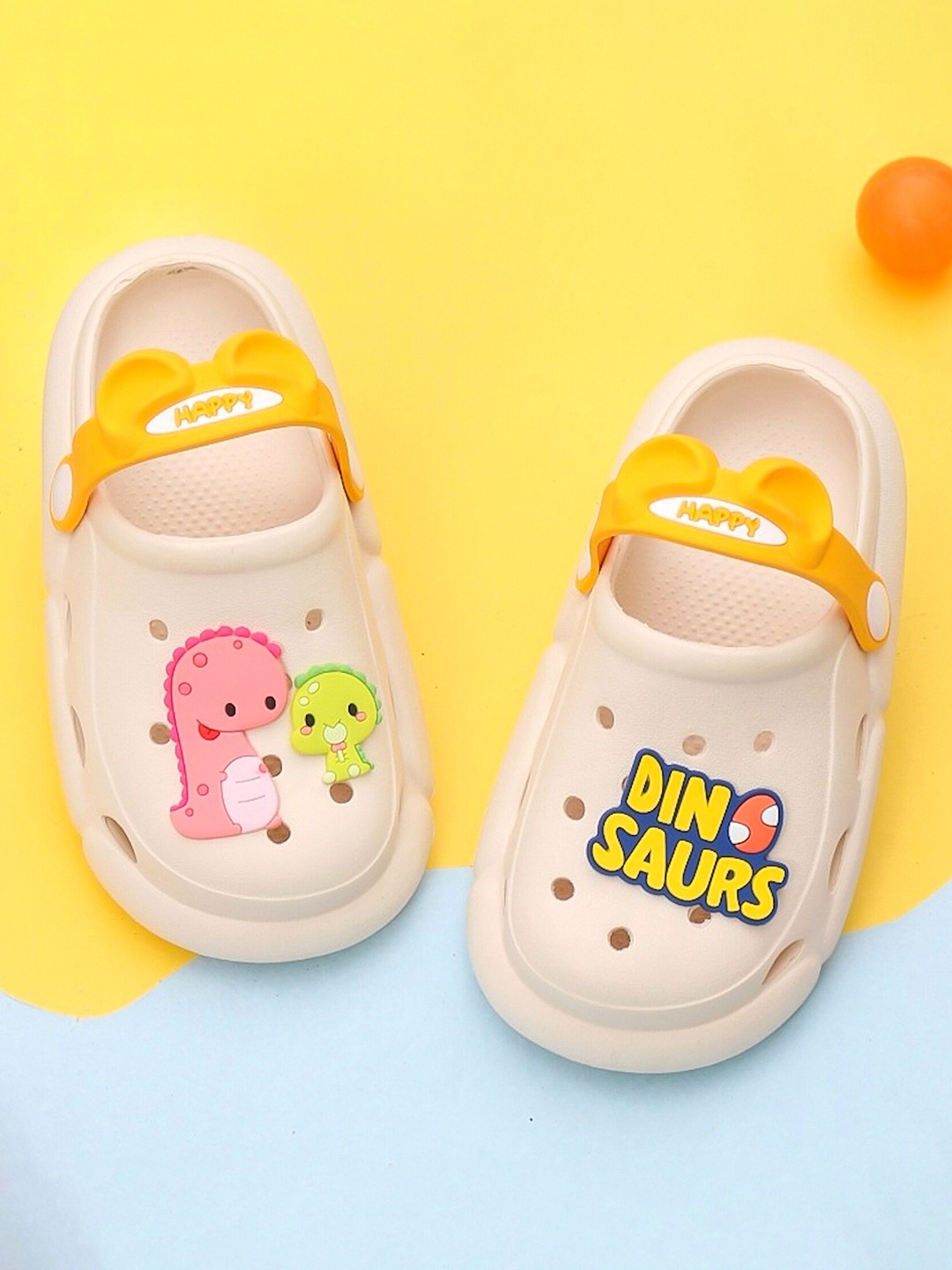 

Yellow Bee Boys Slip On Clogs, Beige