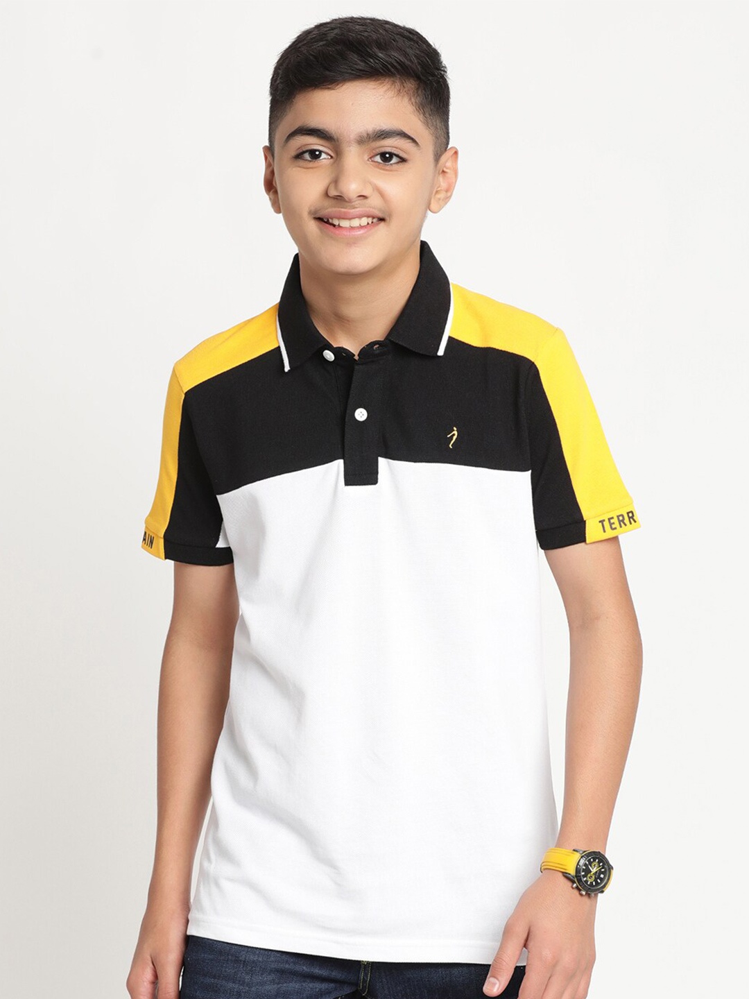 

Indian Terrain Boys Colourblocked Polo Collar Pure Cotton T-shirt, White