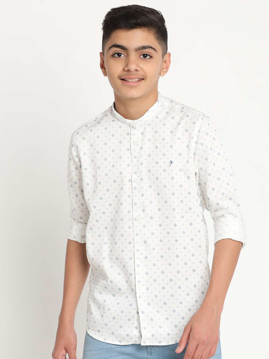 

Indian Terrain Boys Standard Printed Casual Shirt, White
