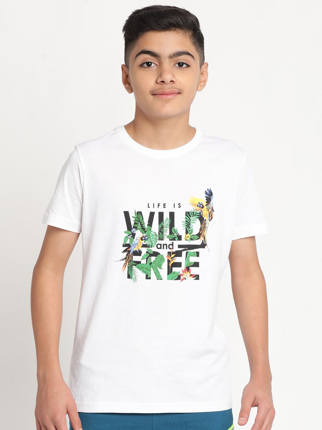 

Indian Terrain Boys Typographic Printed Slim Fit Cotton T-shirt, White