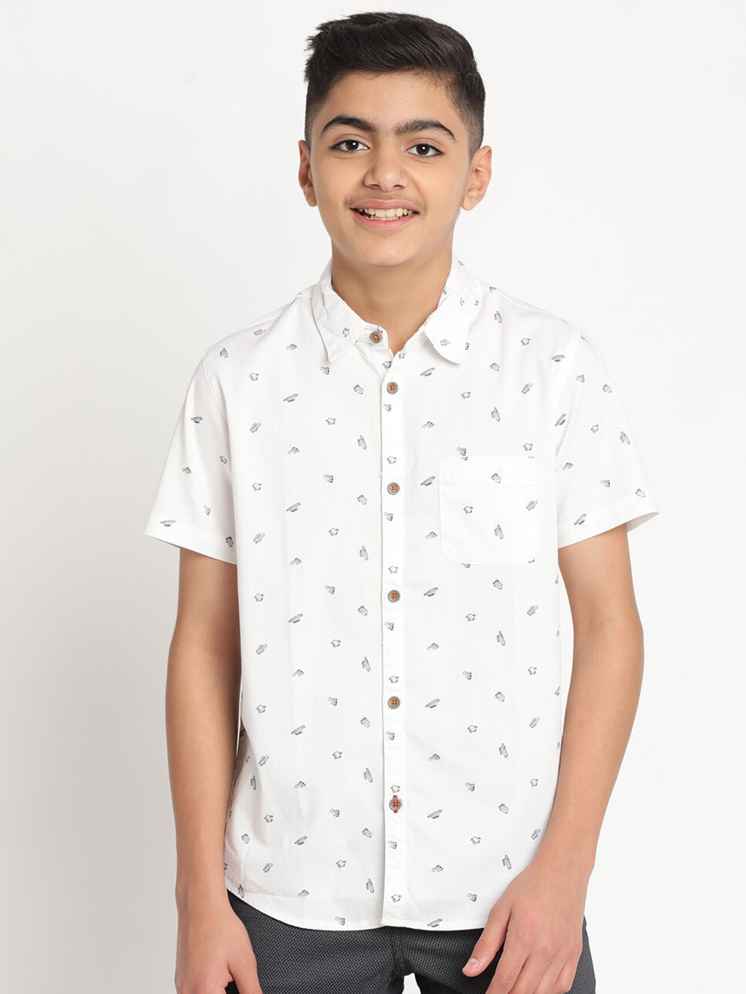 

Indian Terrain Boys Standard Printed Pure Cotton Shirt, White