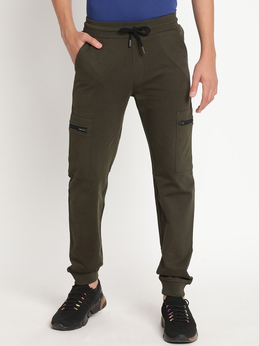 

Indian Terrain Boys Slim Fit Pure Cotton Joggers, Olive