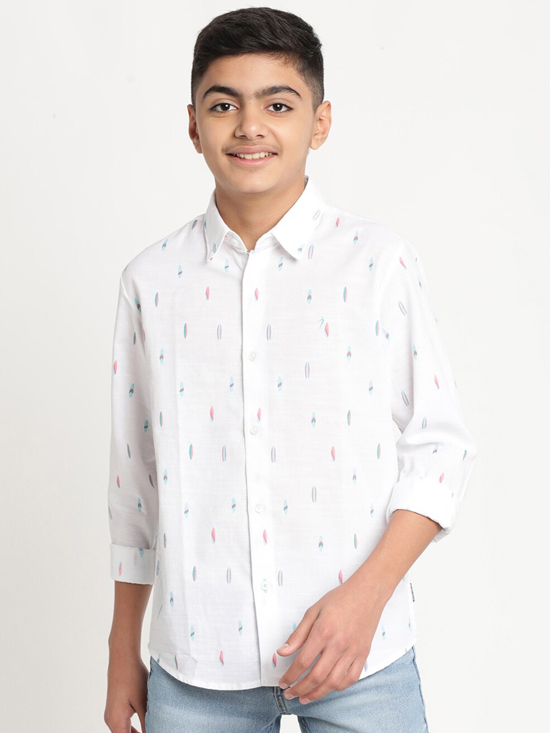 

Indian Terrain Boys Conversational Printed Standard Casual Pure Cotton Shirt, White