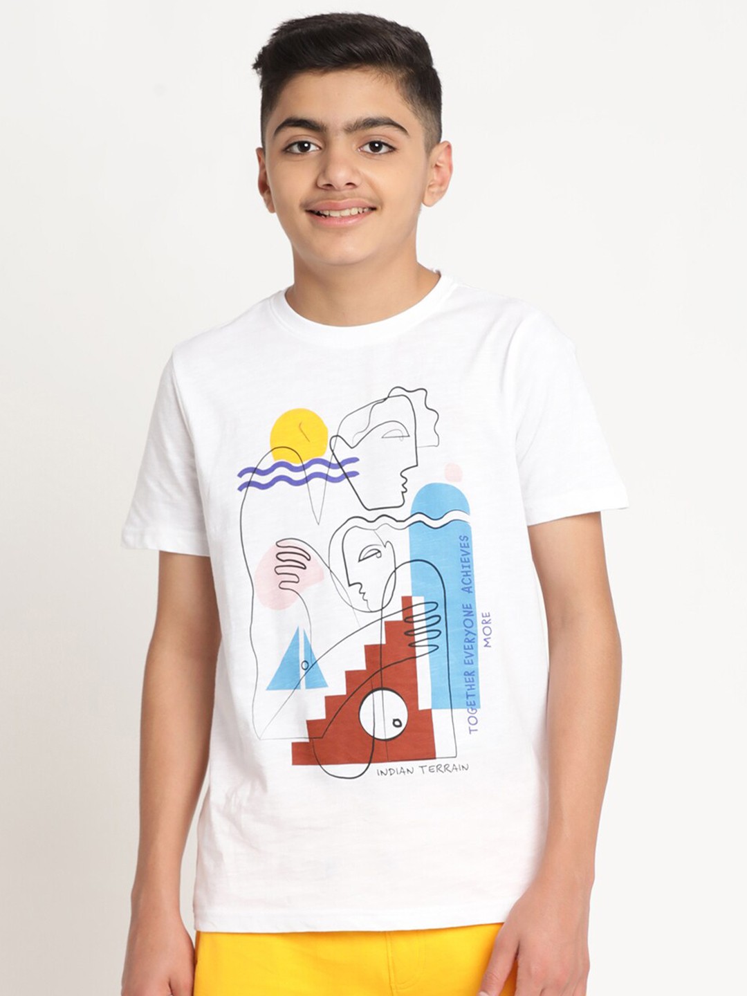 

Indian Terrain Boys Graphic Printed Pure Cotton T-shirt, White