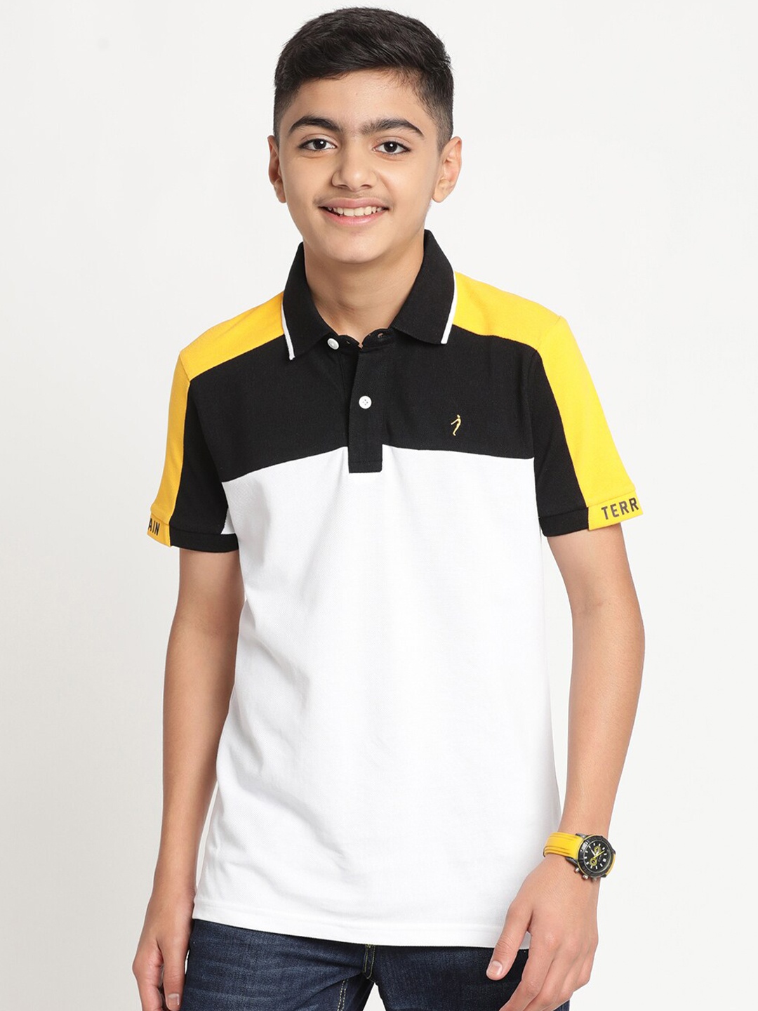 

Indian Terrain Boys Colourblocked Polo Collar Pure Cotton T-shirt, White