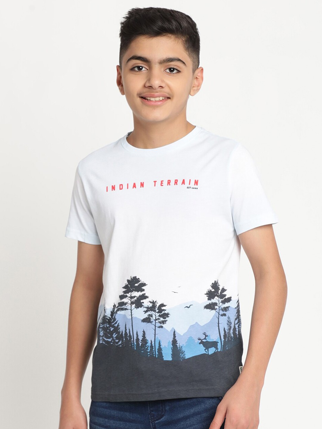 

Indian Terrain Boys Graphic Printed Pure Cotton T-shirt, White