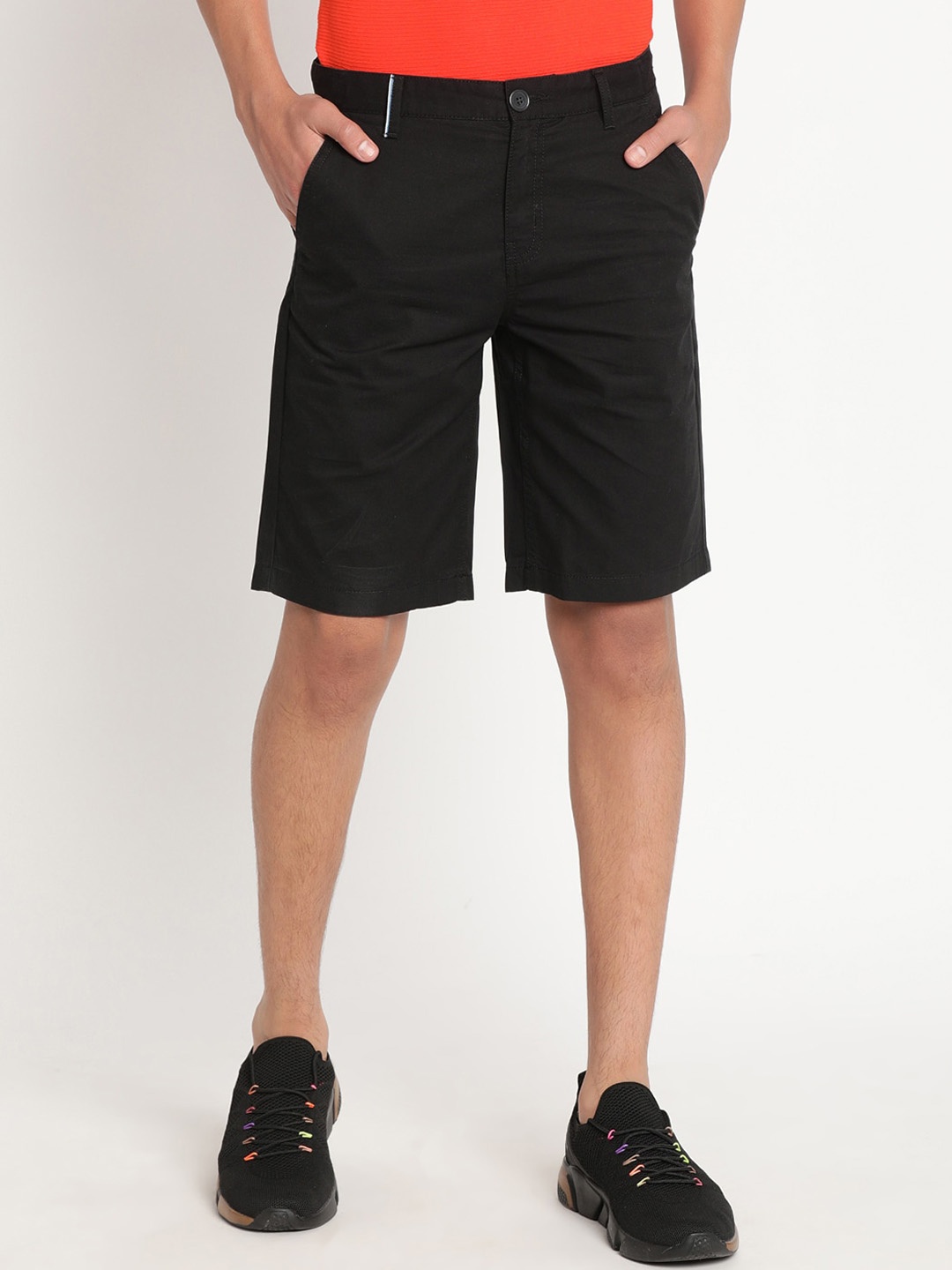 

Indian Terrain Boys Pure Cotton Slim Fit Mid-Rise Shorts, Black
