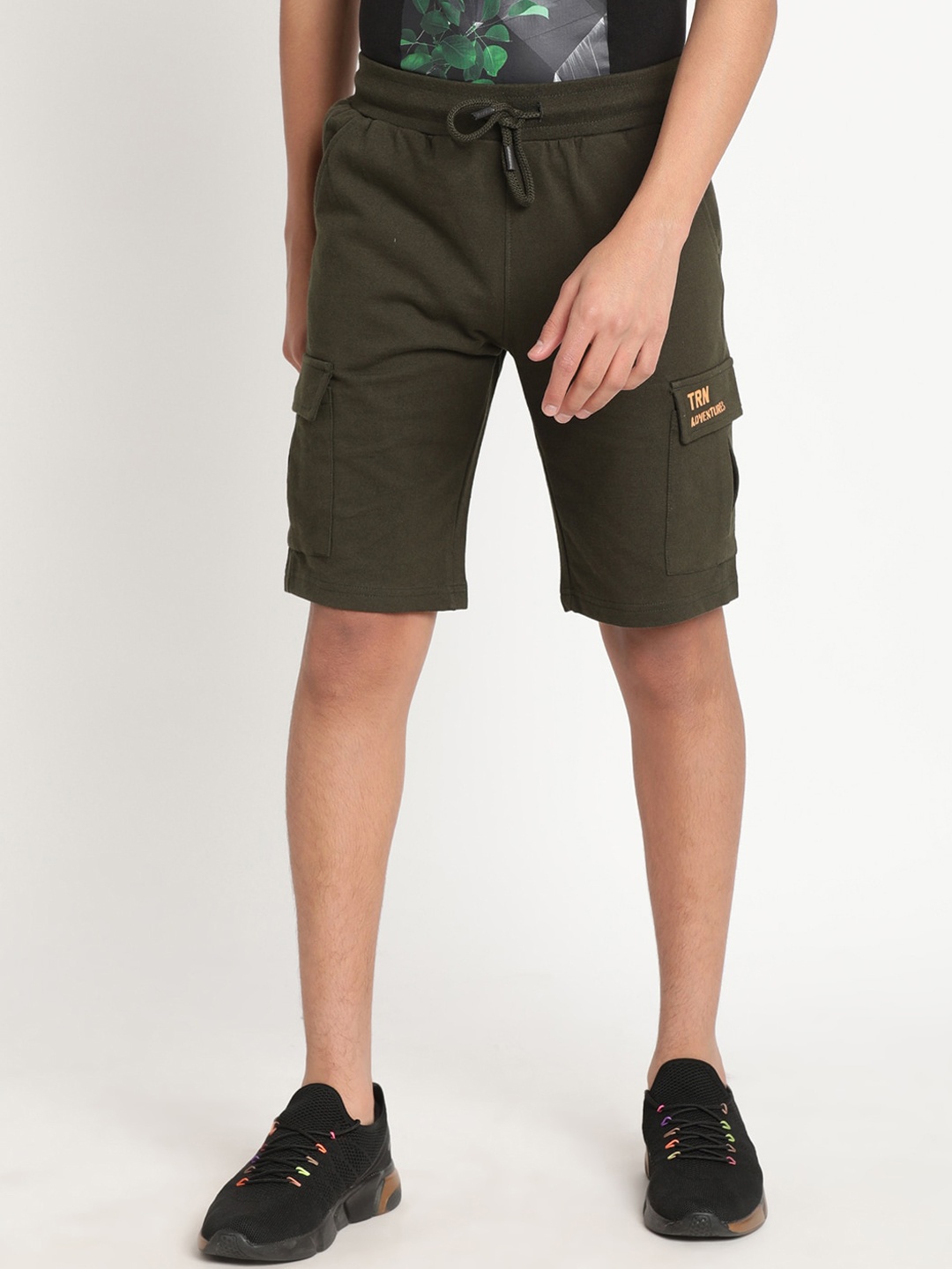 

Indian Terrain Boys Cotton Slim Fit Running Shorts, Green