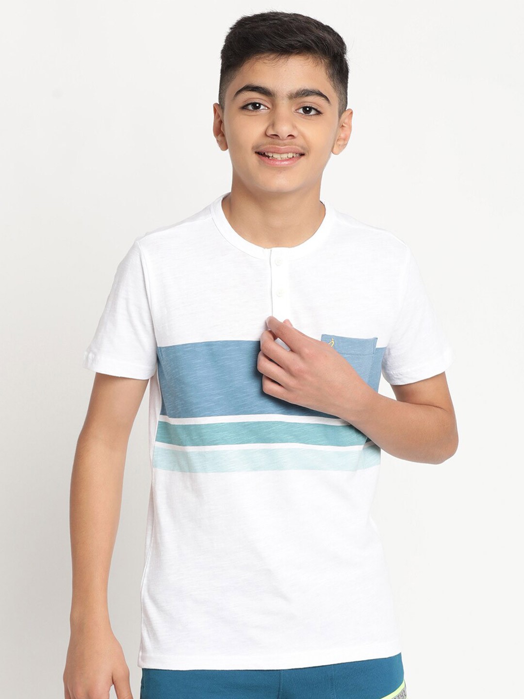 

Indian Terrain Boys Colourblocked Henley Neck Slim Fit Cotton T-shirt, White