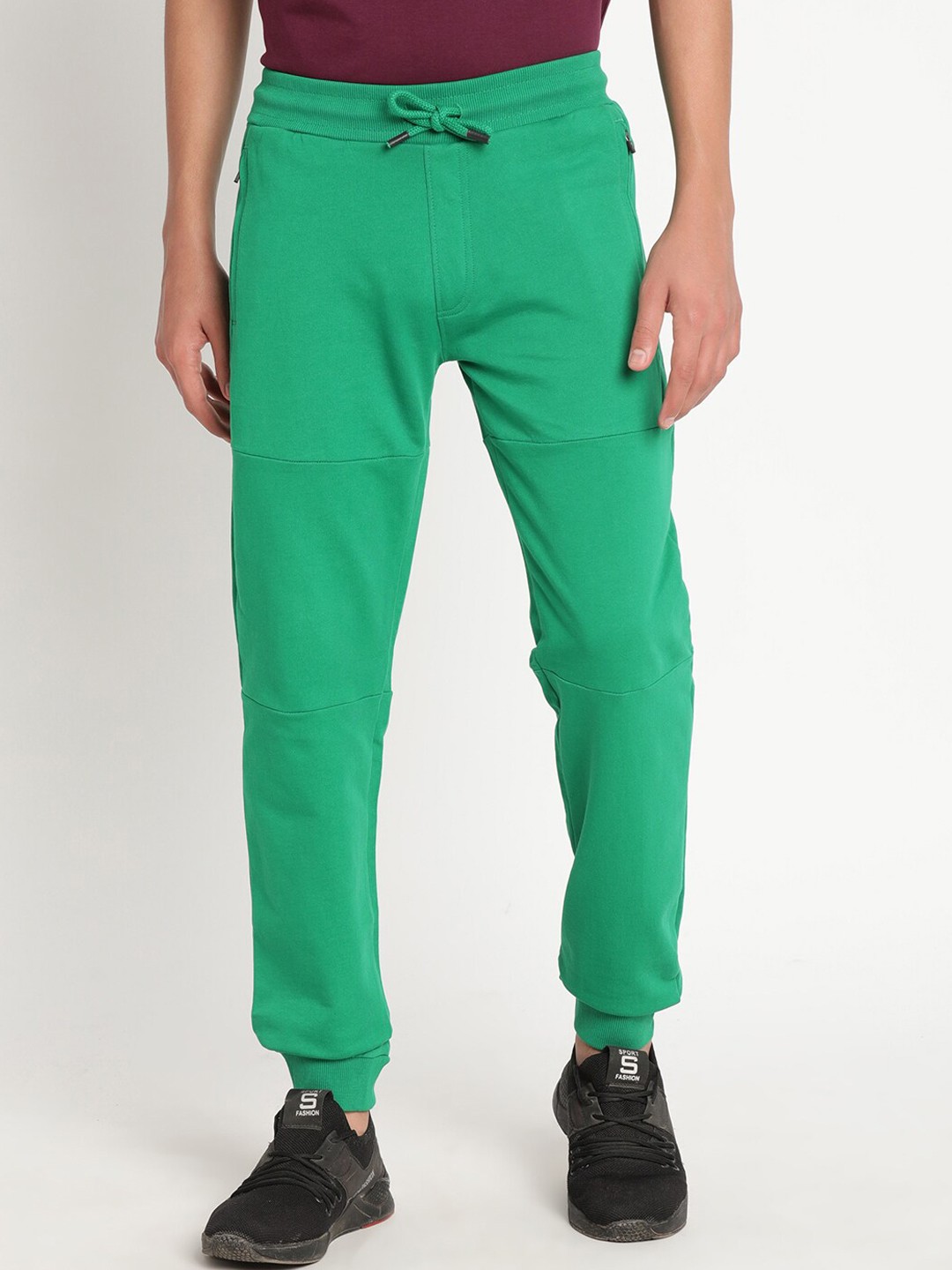 

Indian Terrain Boys Slim Fit Pure Cotton Joggers, Green