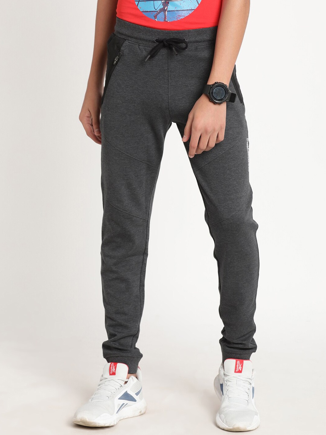 

Indian Terrain Boys Slim Fit Pure Cotton Joggers, Black