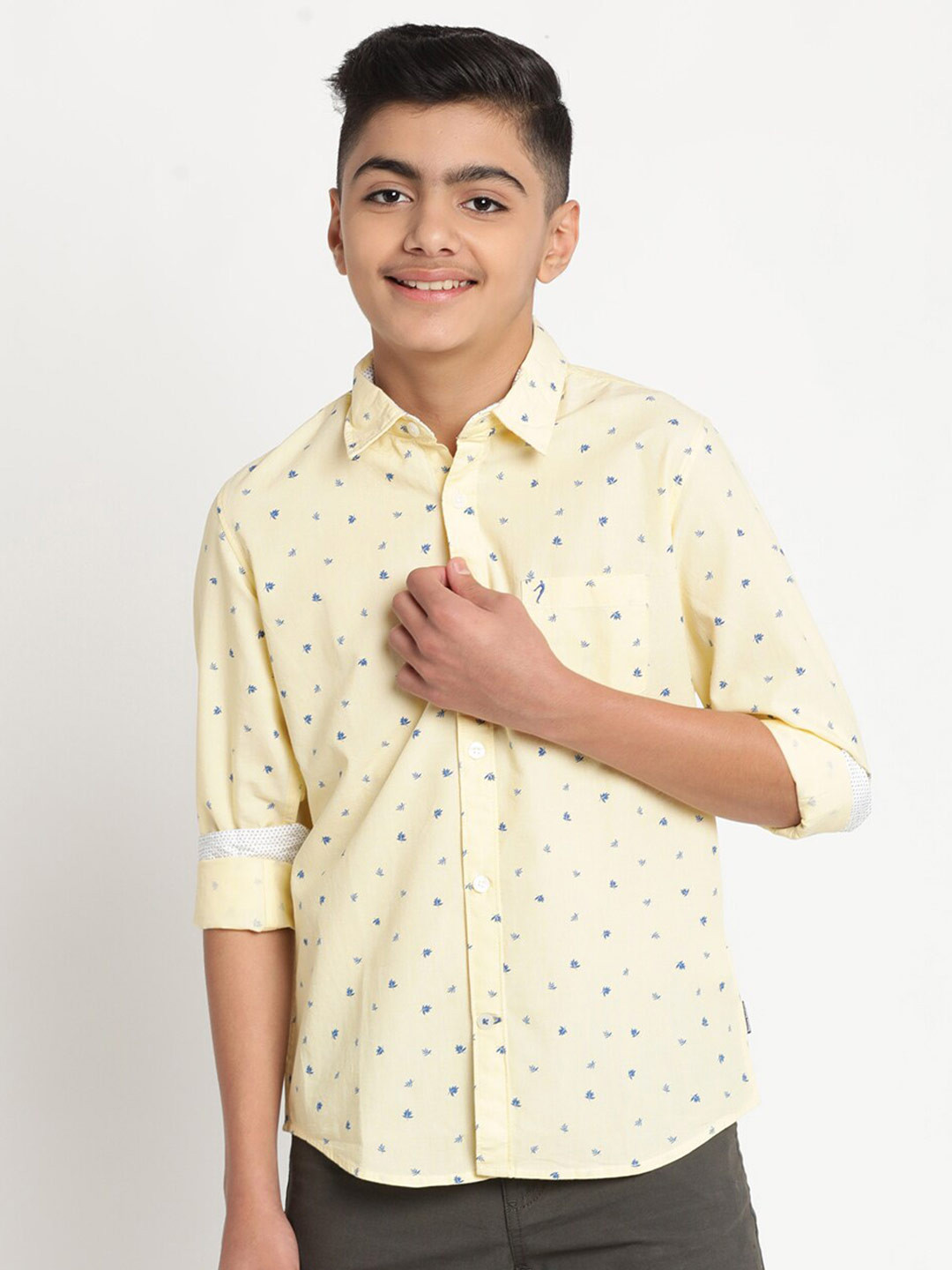 

Indian Terrain Boys Conversation Printed Standard Casual Pure Cotton Shirt, Yellow