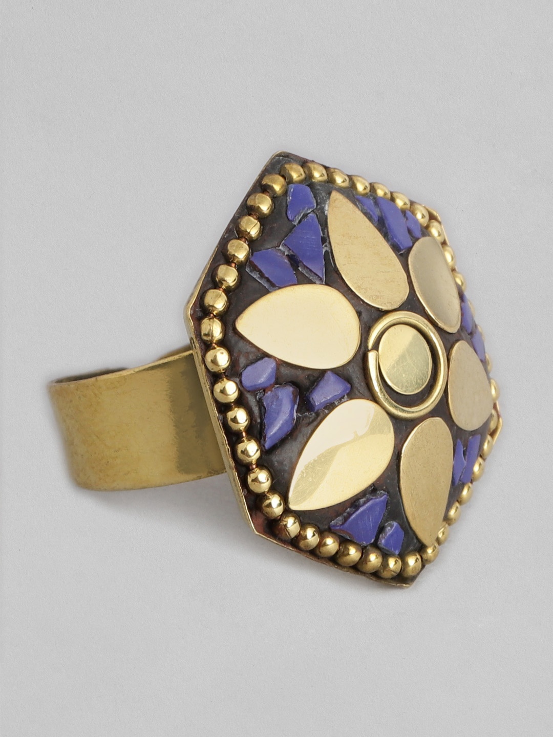 

Rang Gali Women Blue & Gold-Toned Brass-Plated Finger Ring