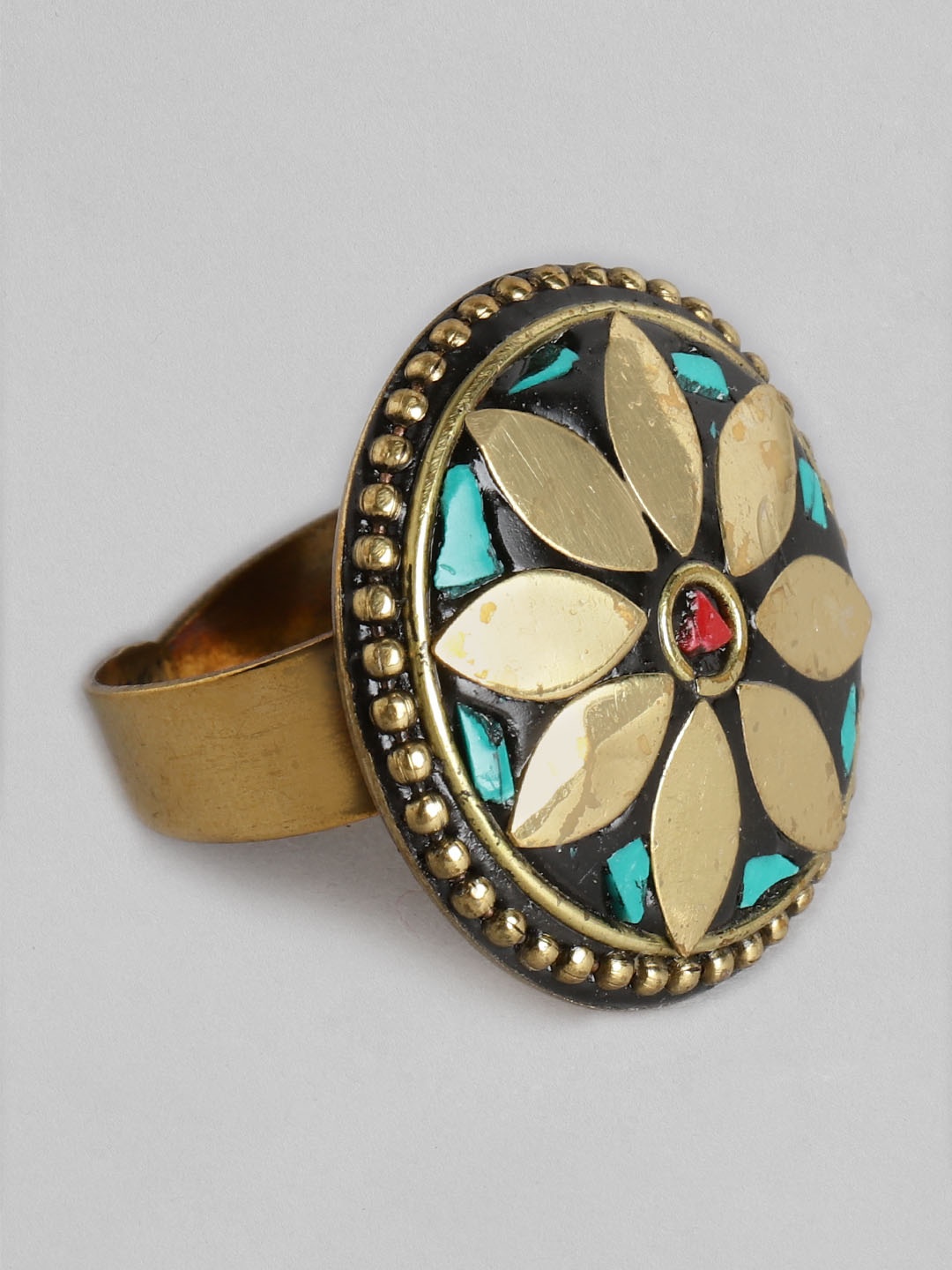 

Rang Gali Women Green & Gold-Toned Brass-Plated Finger Ring