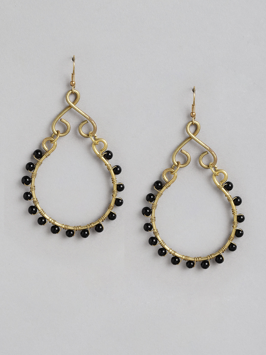 

Rang Gali Black & Gold-Toned Handmade Glass Beaded Oval Chandbalis Earrings