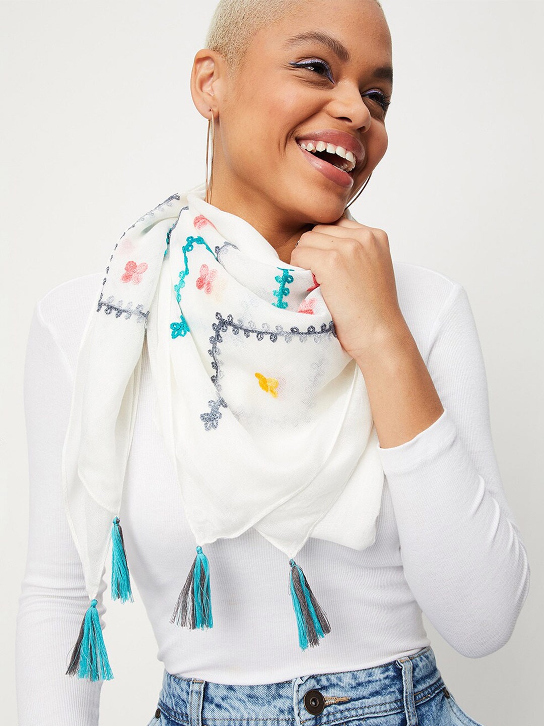 

max Women Embroidered Scarf, White
