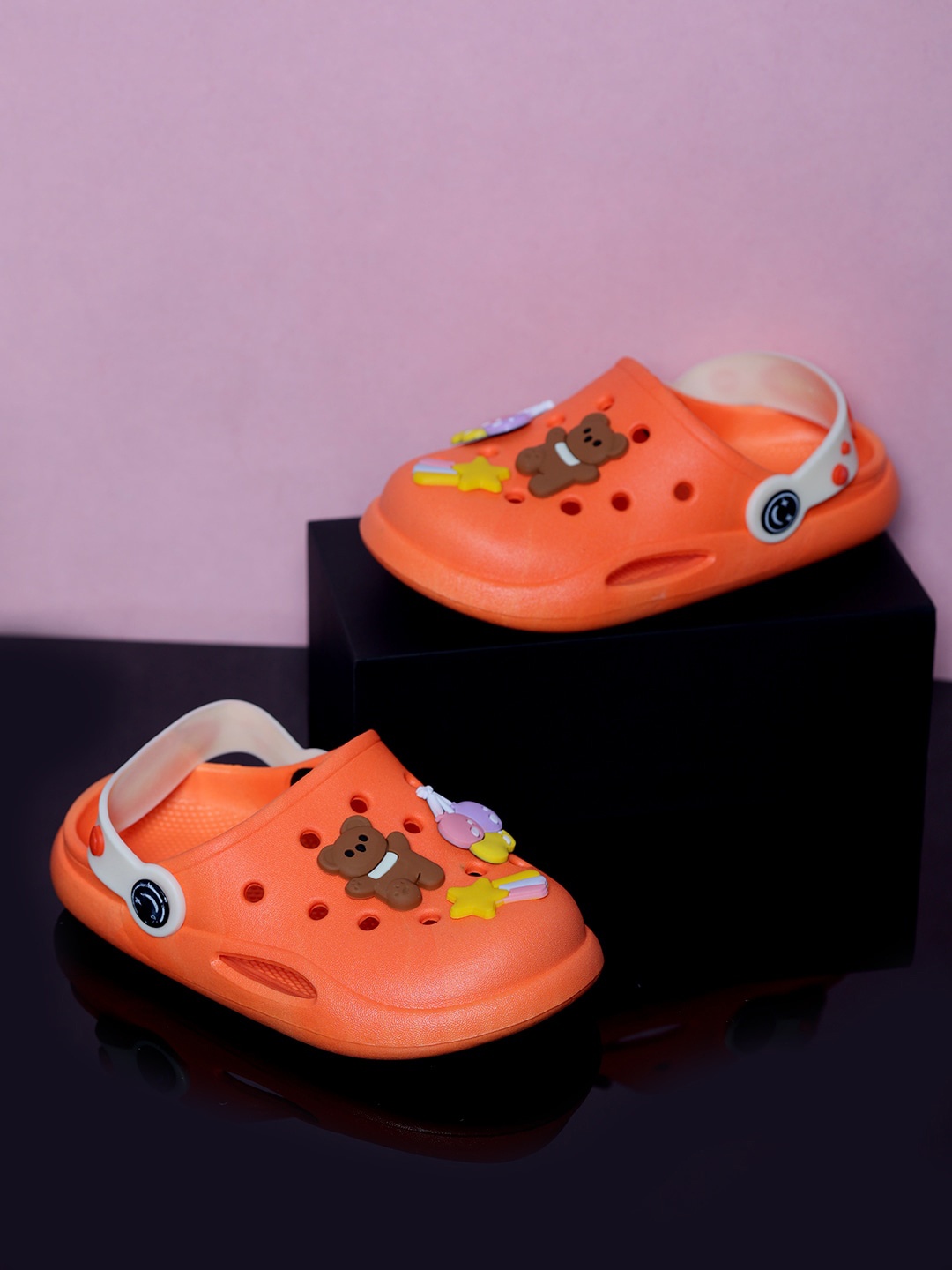

PASSION PETALS Kids Applique Lightweight Clogs, Orange