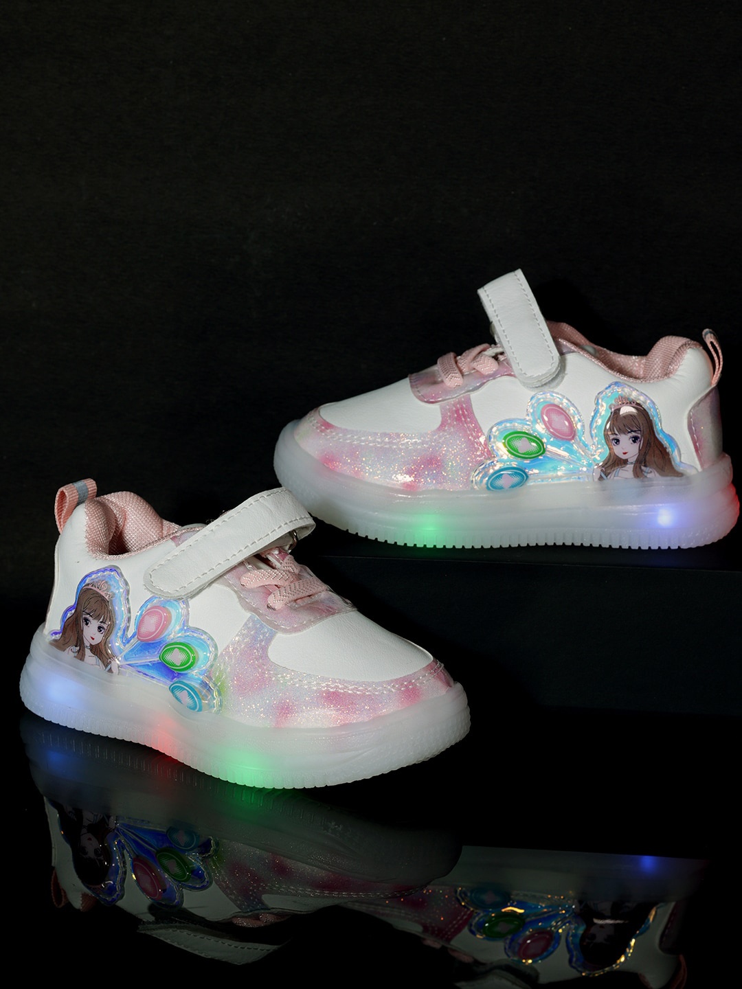 

PASSION PETALS Girls LED Embellished Lightweight Sneakers, White