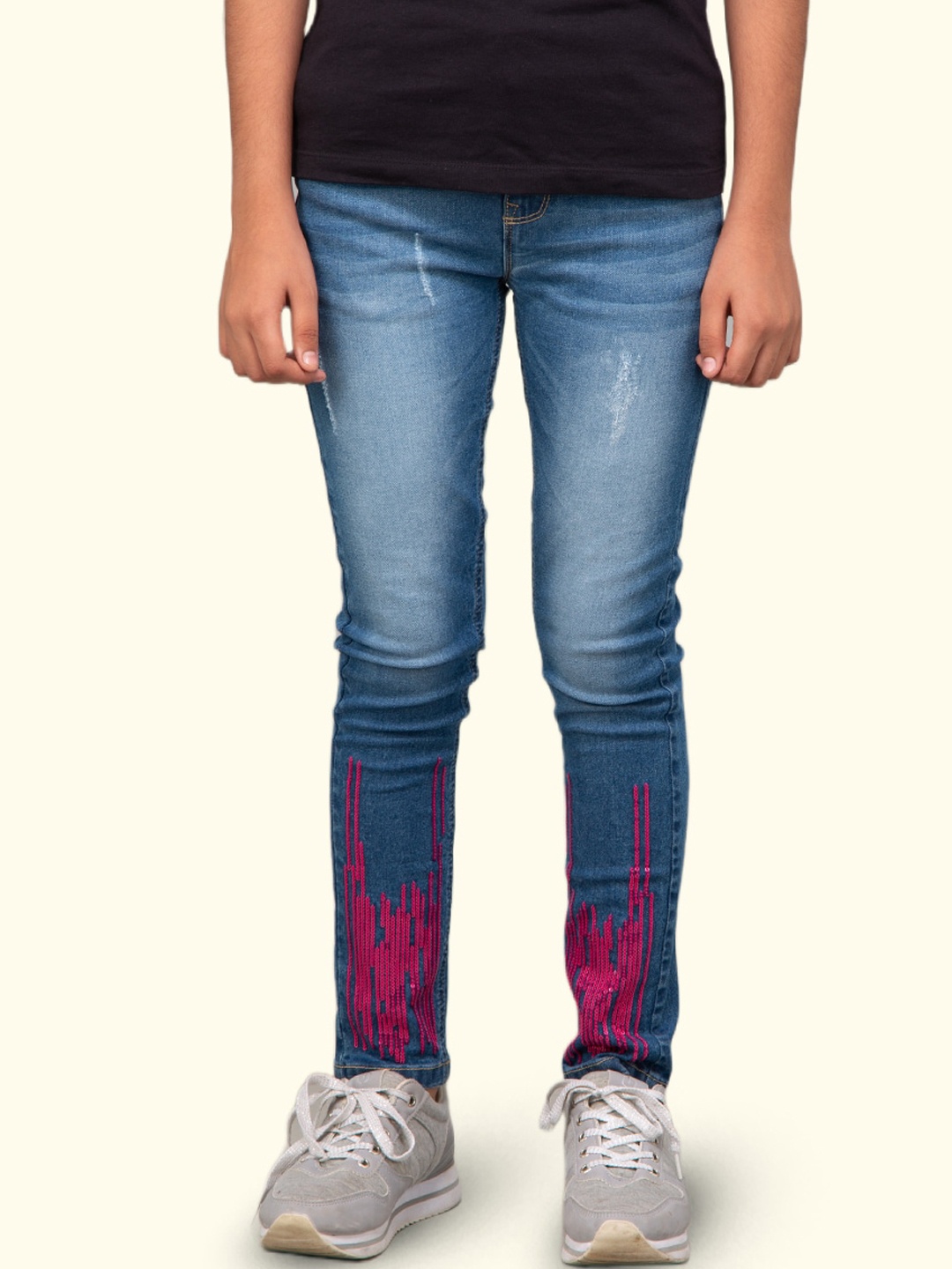 

Zalio Girls Skinny Fit Low Distress Embellished Heavy Fade Pure Cotton Jeans, Blue