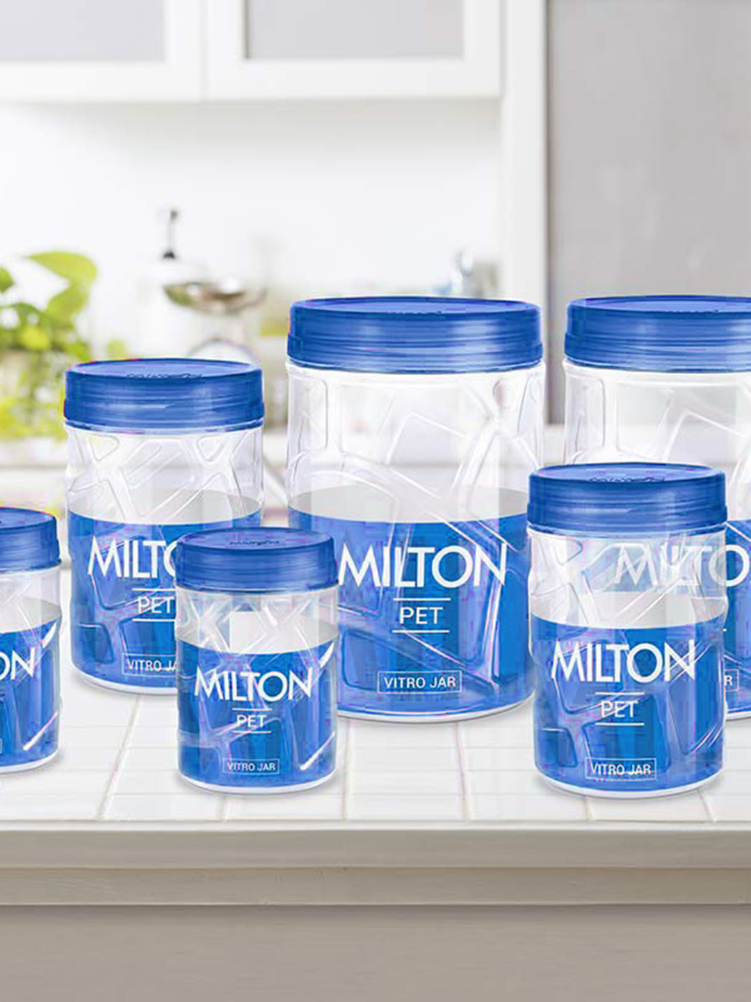 

Milton Vitro Pet Jar 12 Pcs Blue Containers 4 pcs x 270 ml 4 pcs x 665 ml 4 pcs x 1.24 L