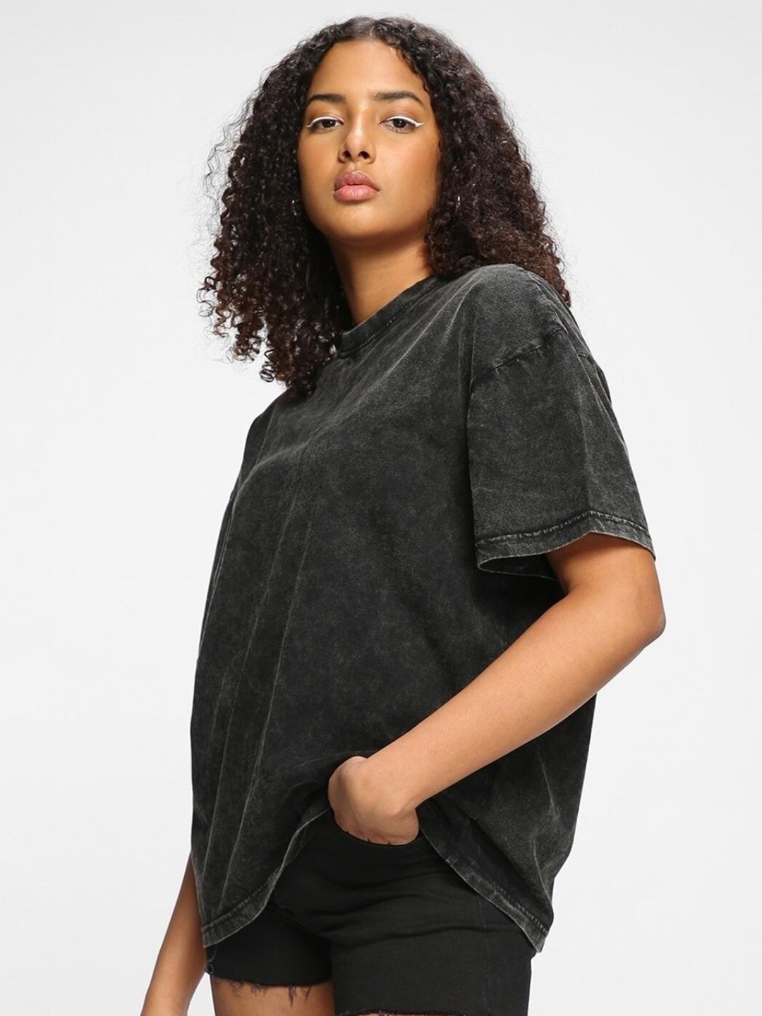 

Bewakoof Women Drop Shoulder Sleeve Oversize Fitted Cotton T-shirt, Black