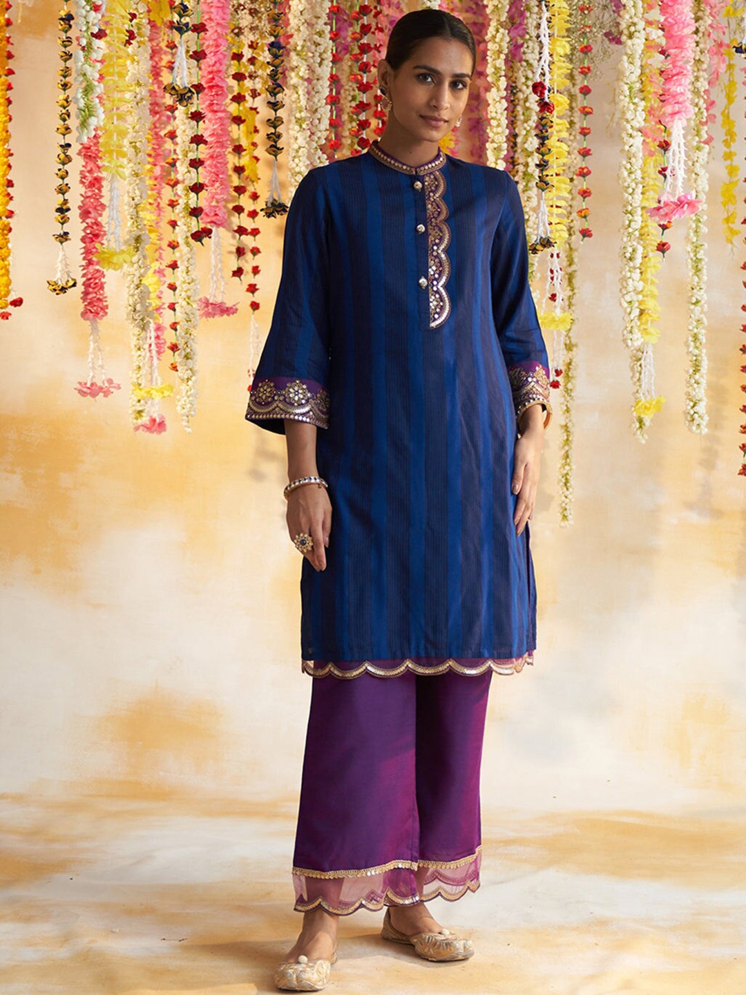 

Lakshita Women Ethnic Motifs Embroidered Kurta with Palazzos, Navy blue