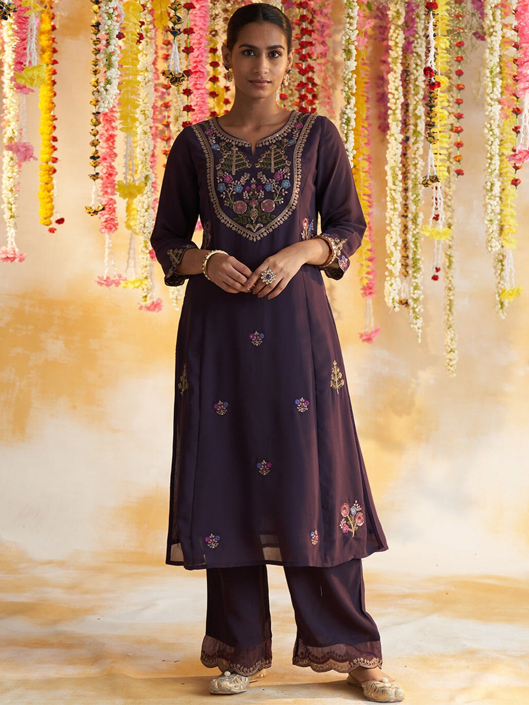 

Lakshita Women Floral Embroidered Thread Work Kurta with Palazzos, Purple